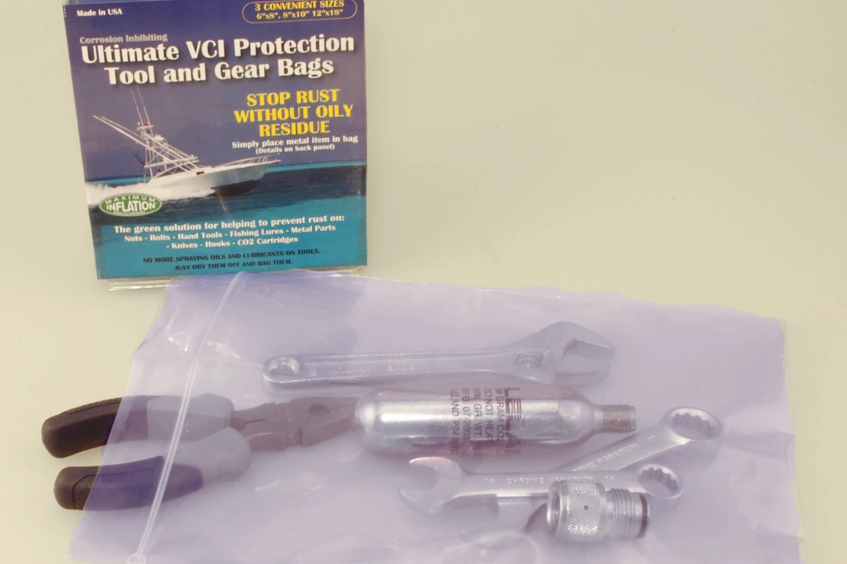 Ultimate VCI Protection bags are plastic bags which are said to keep steel tools stored in them from rusting