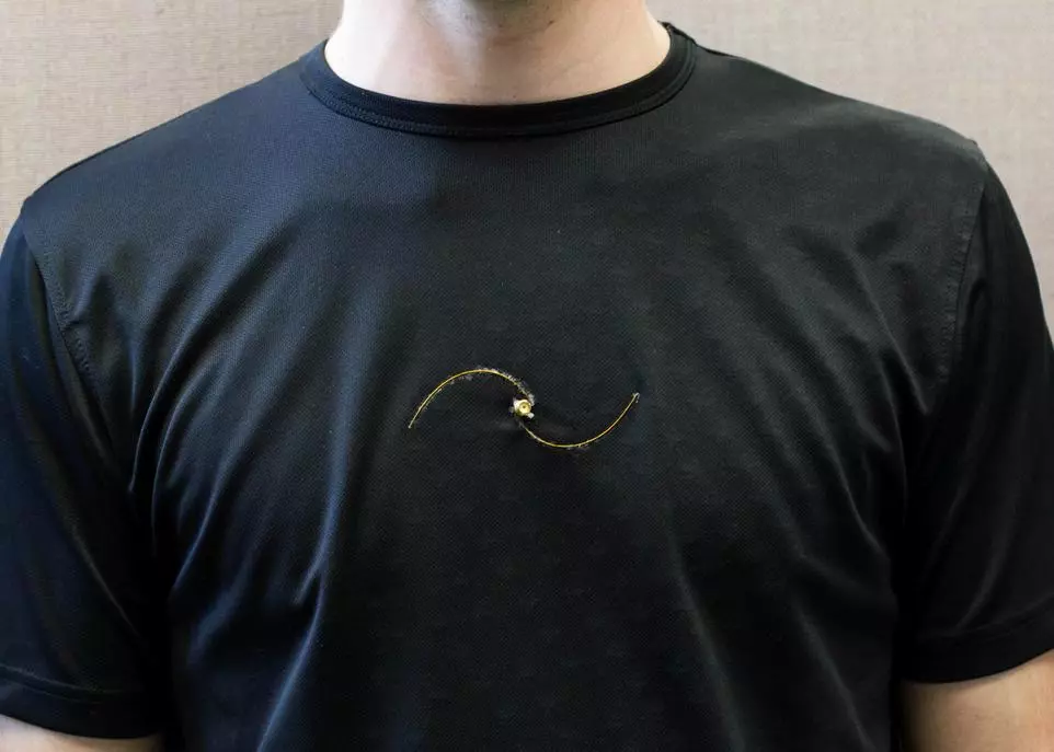 This prototype of the antenna / sensor system employs a spiral pattern, which has been shown to be the most effective design