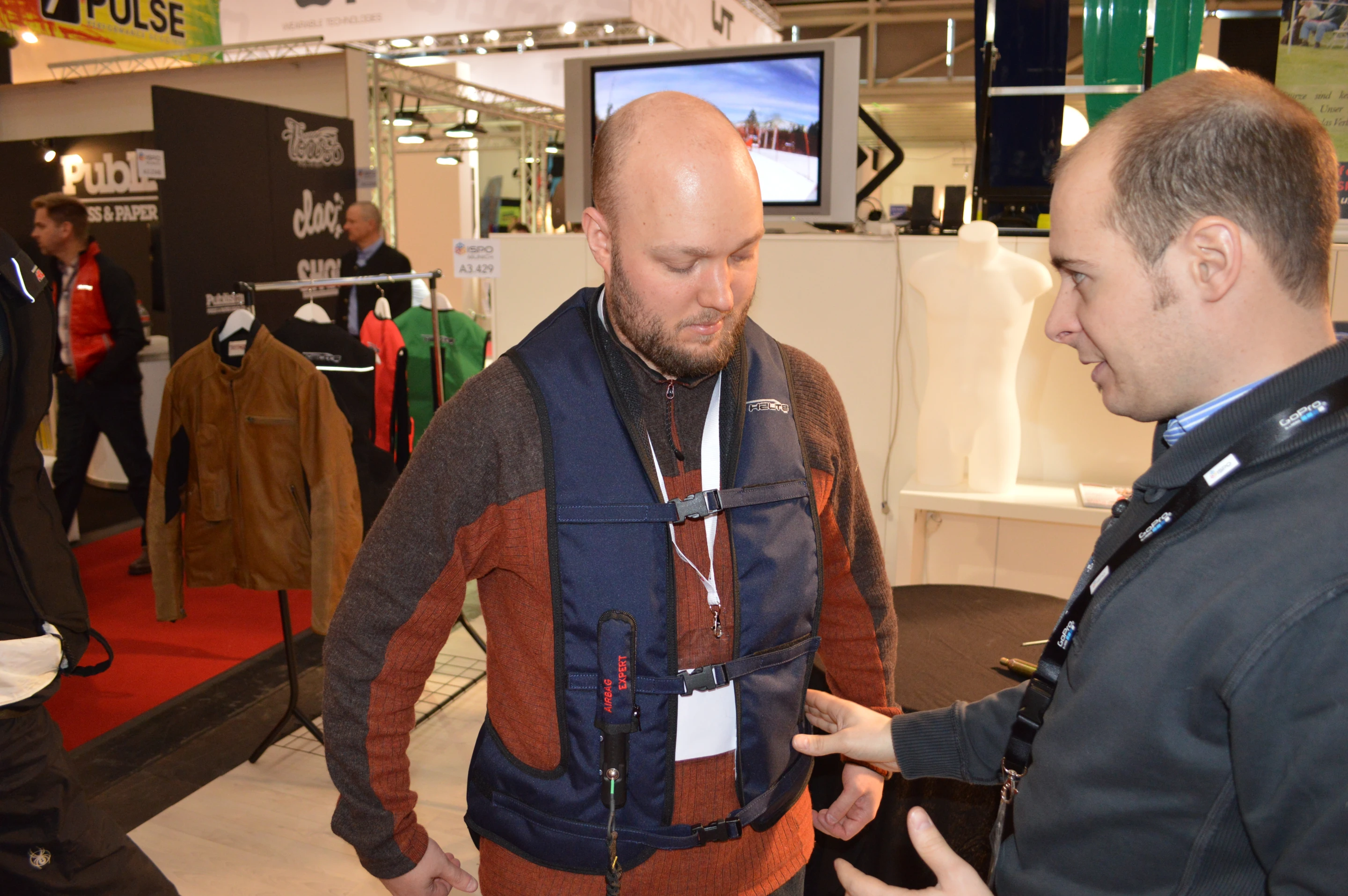 Suiting up in the equestrian airbag