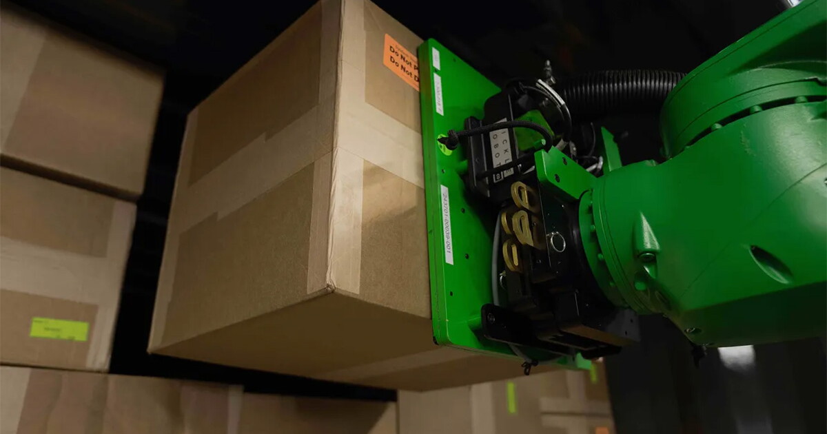 Pickle Robotic Firm automates heavy container unloading with AI Pickle Robotic Firm automates heavy container unloading with AI