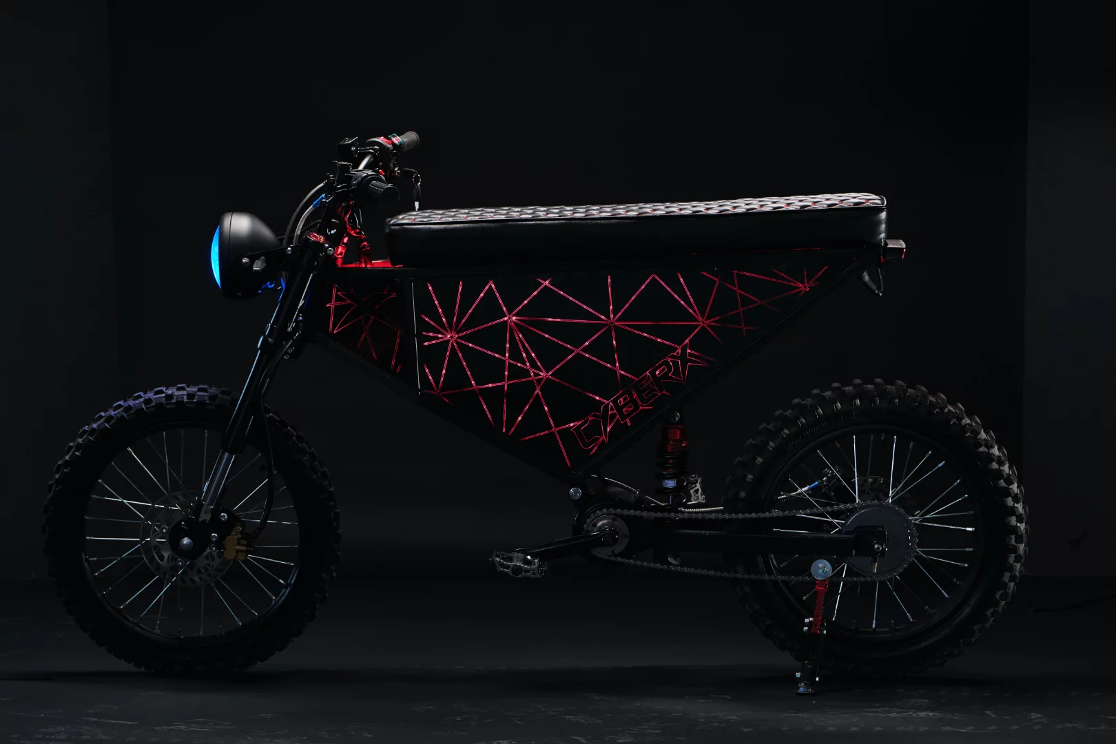 The Xion CyberX is motoring its way toward a hugely successful crowdfunding campaign