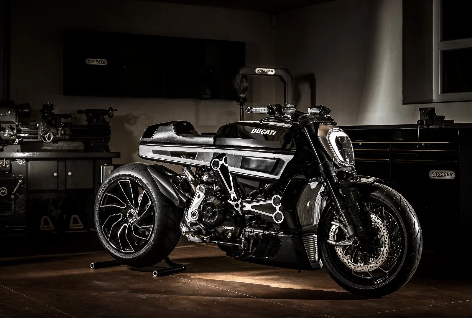 The Thiverval is a custom build based on a Ducati XDiavel by Freddie 'Krugger' Bertrand, the Belgian artisan who has twice won the AMD Custom Bike Building World Championship.