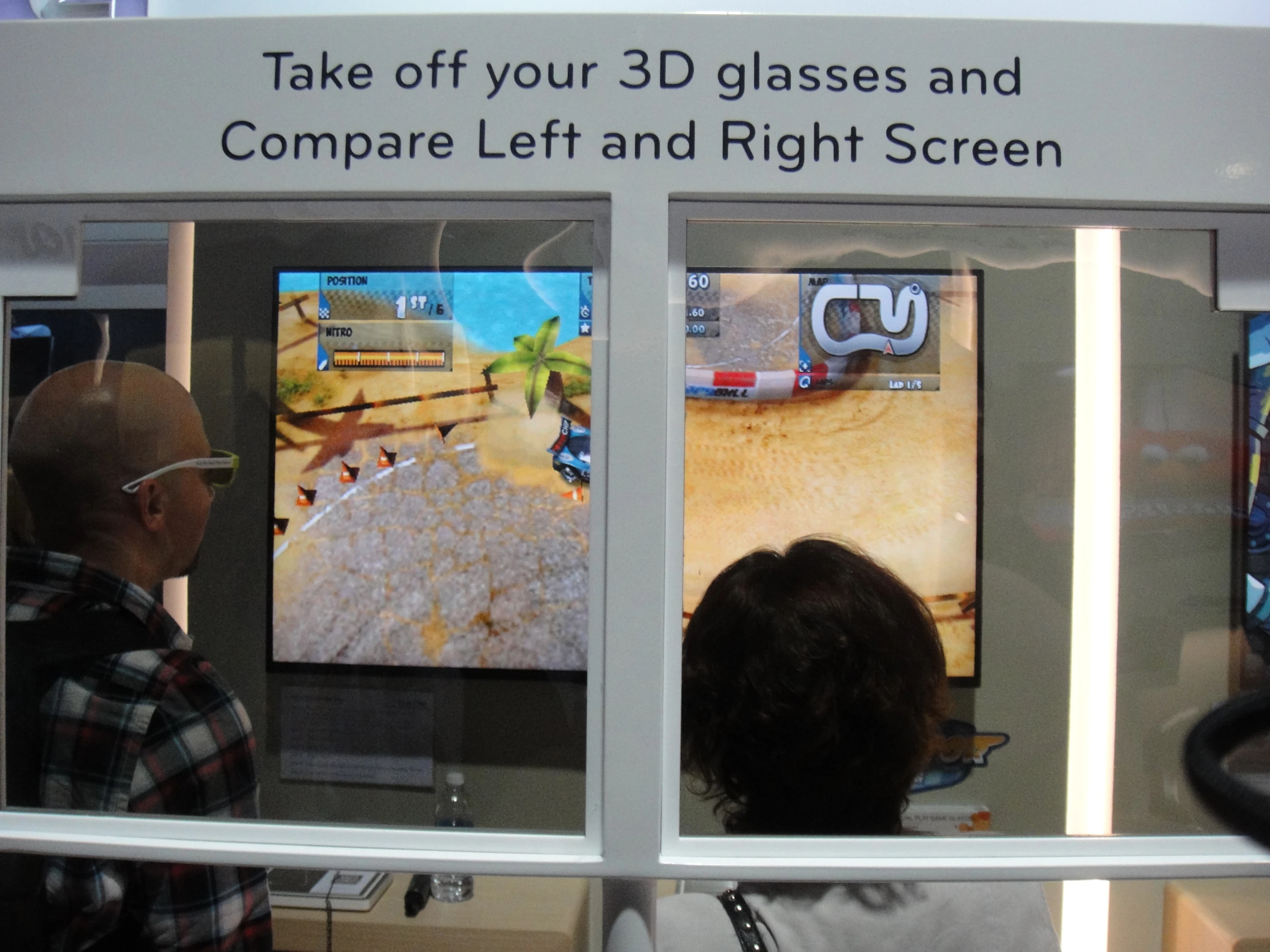 You can clearly see the two different screens in this shot from CES 2013