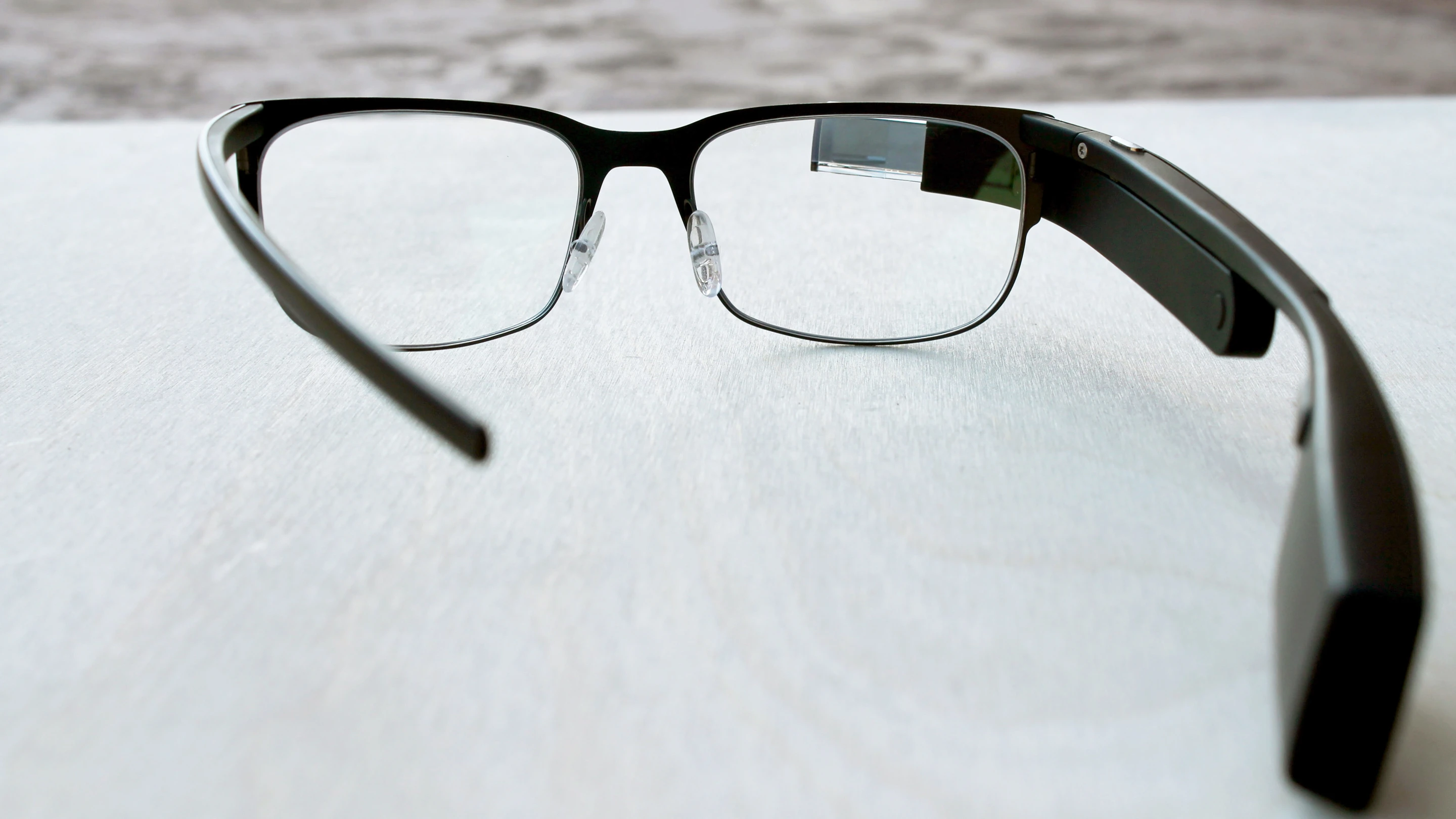 Gizmag reviews the new Google Glass prescription frames, which just might help to reduce the product's geek factor