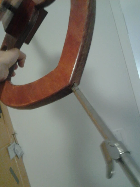 The addition of an end pin makes for comfort and familiarity for seasoned cellists