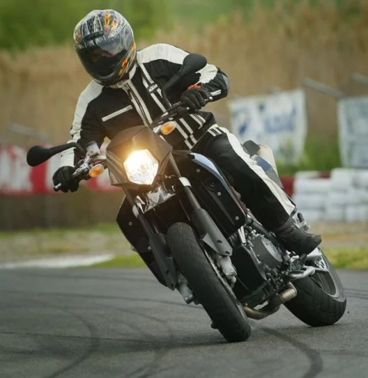 Click image to enlargePhoto: KTM, H.Peuker