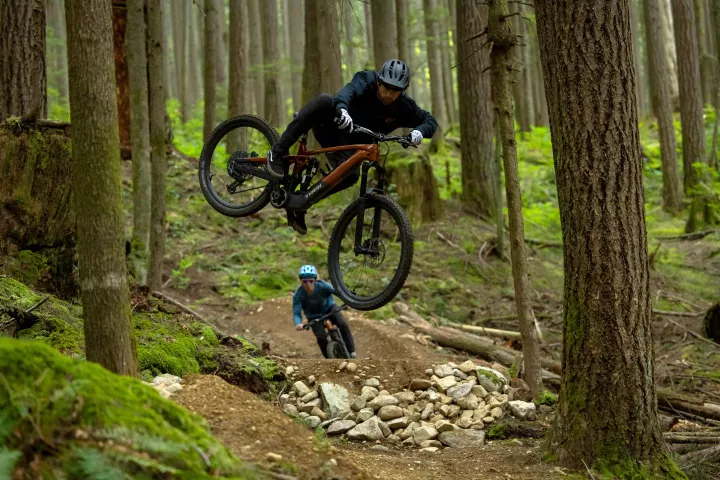 "Bringing the smooth, quiet assist of TQ’s HPR50 motor to the brand’s award-winning enduro bike, Slash+ delivers 170/170mm of high-pivot suspension, MX wheels, adjustable geometry, and light assist that makes hammering out a few extra laps a walk in the park"