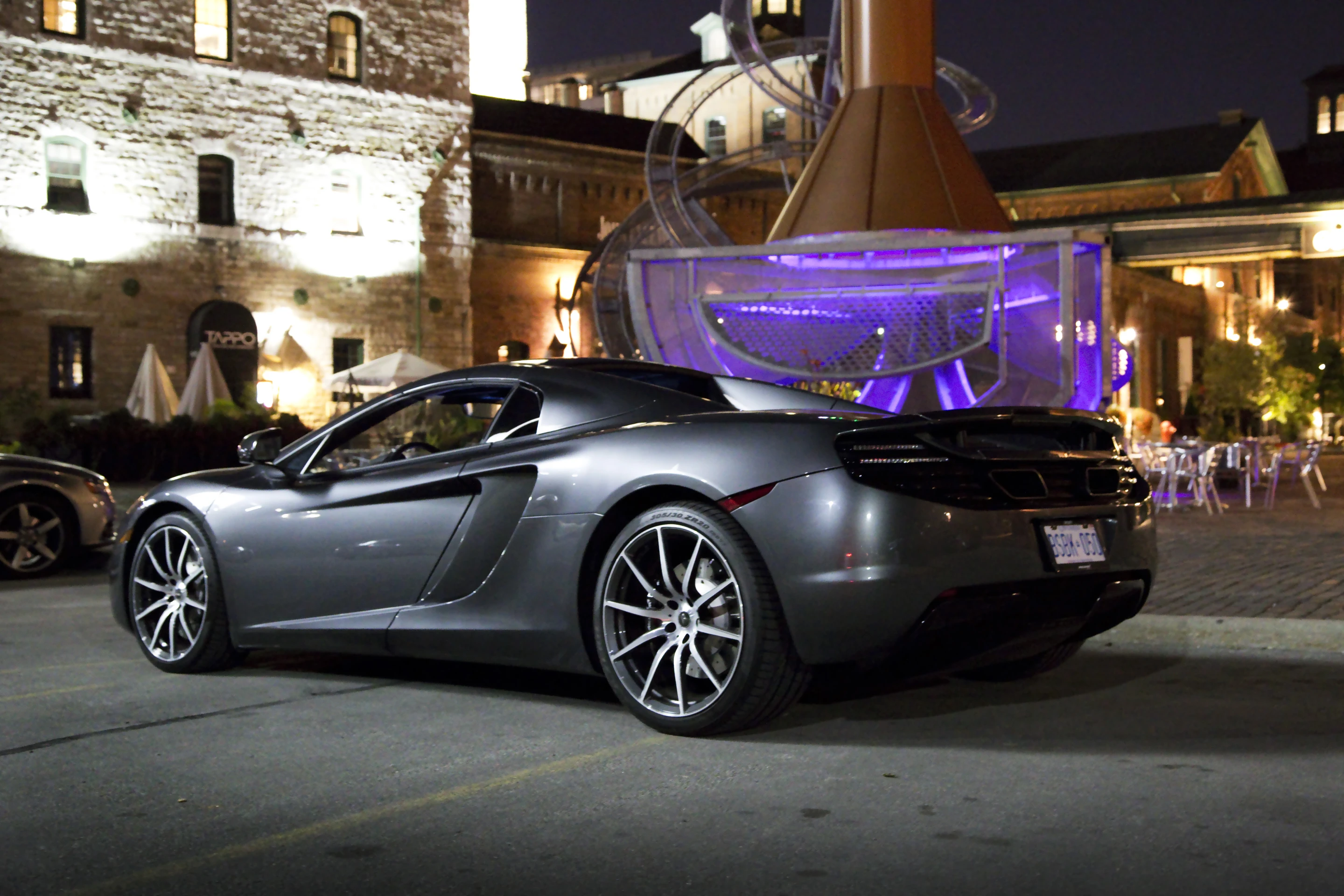 The 12C's Brake Steer technology manages traction, while minimizing mid-corner understeer and controlling oversteer when cornering at speed (Photo: Angus MacKenzie/gizmag.com)