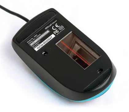 In addition to the expected left/right button and click scroll wheel, the USB 2.0 IRIScan sports a 300 dpi resolution scanner on its underside