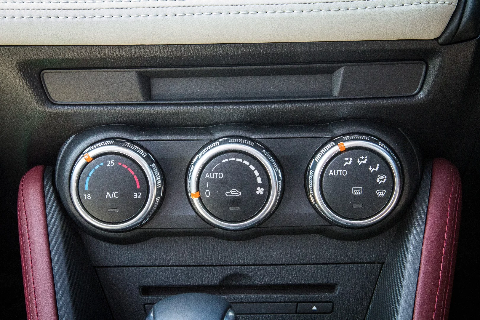 In top-spec Akari trim, the CX-3 has climate control