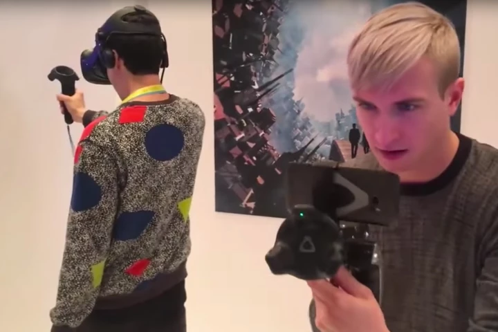 With mobile room-scale capabilities, two players can play a VR game with only one Vive headset