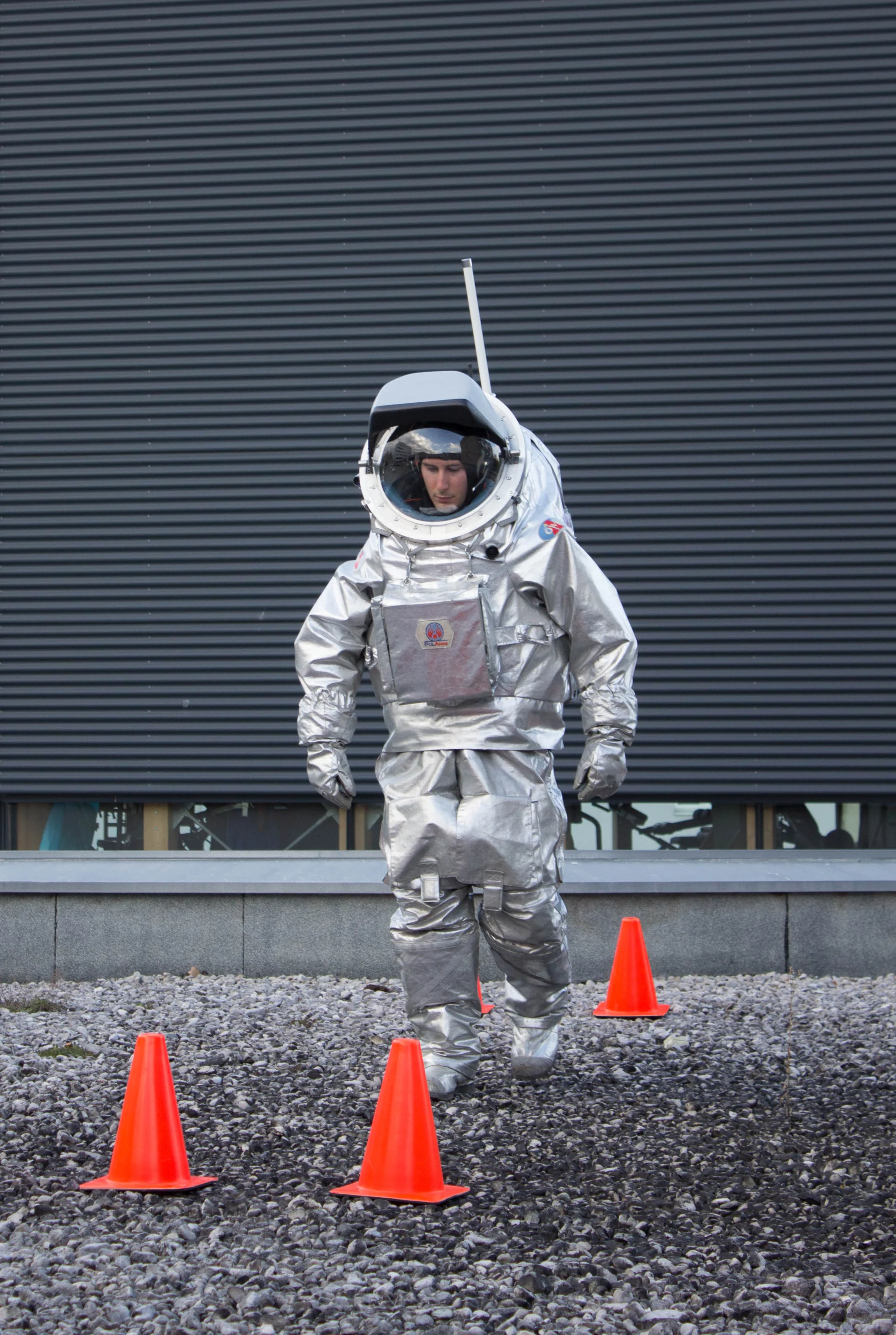 Aouda.X analog astronaut, Luca Foresta, completes an obstacle course (Photo: OewF/Claudia Stix)