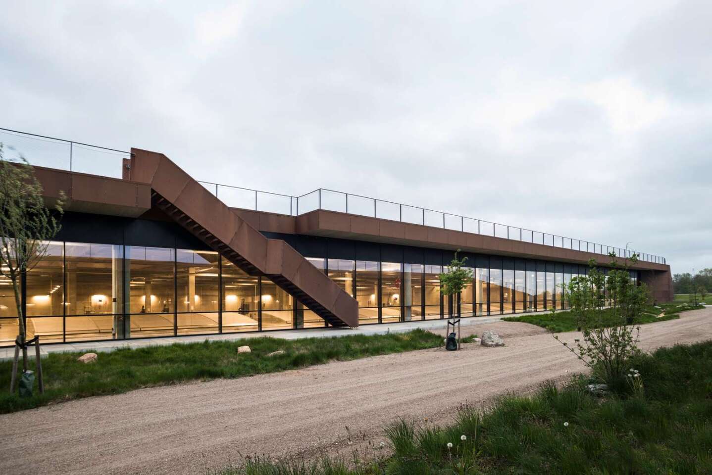 The Solrødgård Water Treatment Plant was mostly completed back in 2017 but the green roof and other landscaping were only recently installed