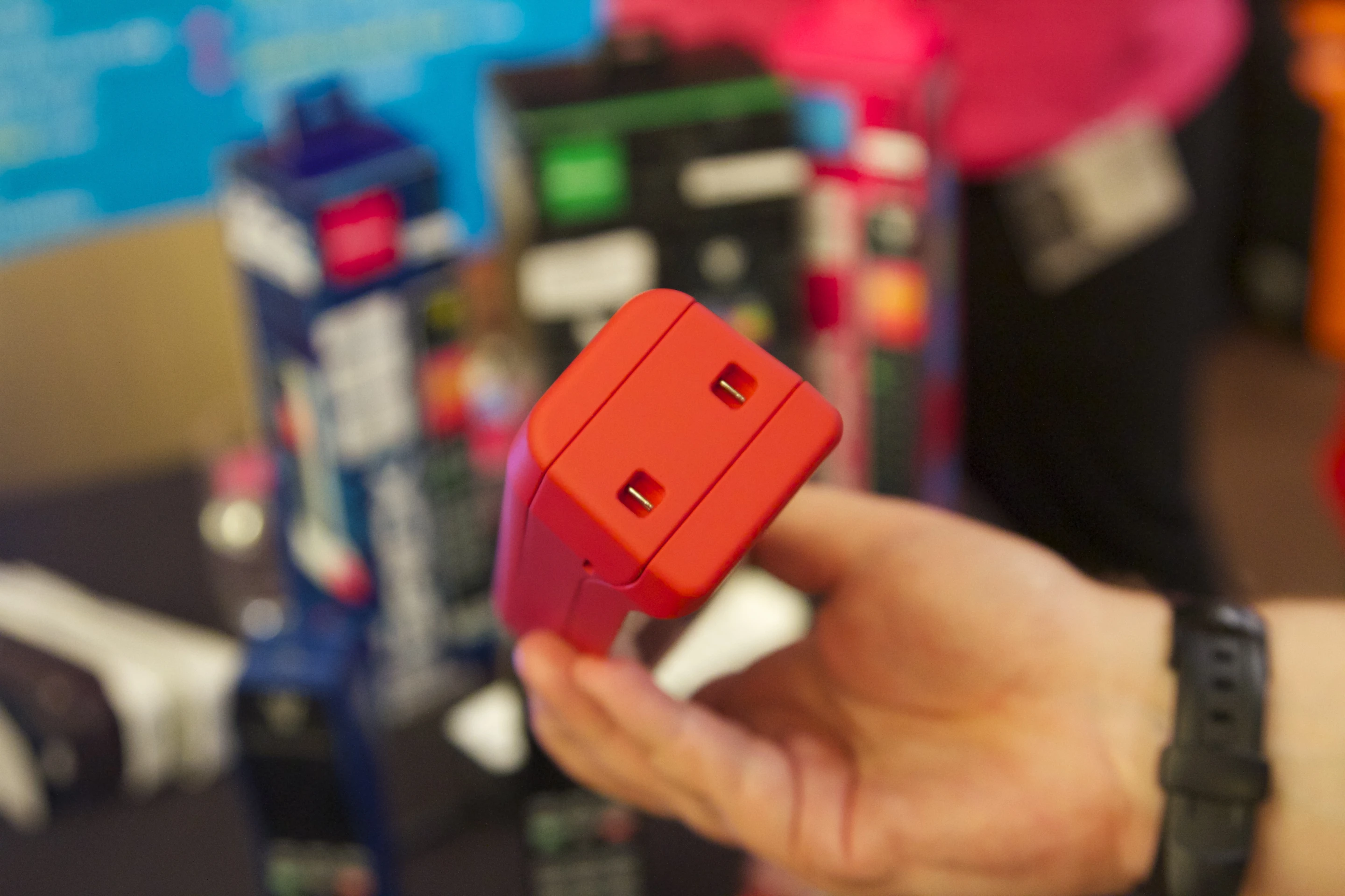 The Brick is a 2G GSM/GPRS handset complete with a 1.8-in TFT display with a 128 x 160 resolution (Photo: Gizmag)
