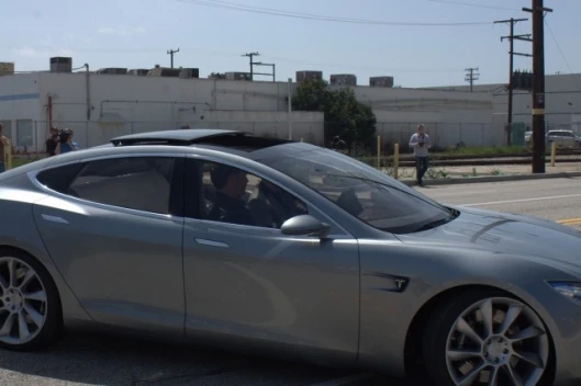 Tesla Model S