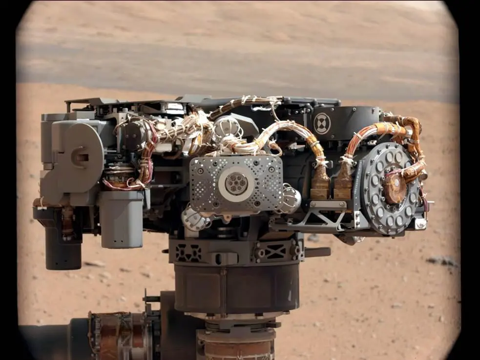 Curiosity's "hand"