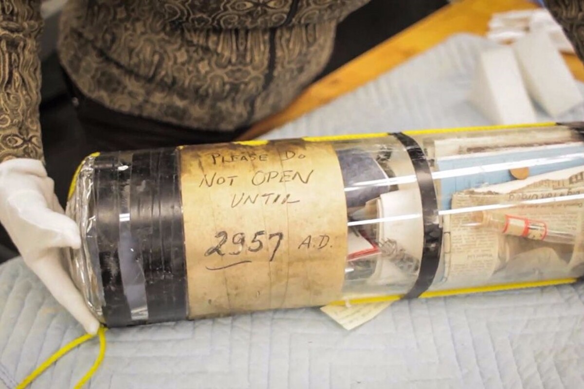 Do not open until 2957 MIT uncovers time capsule