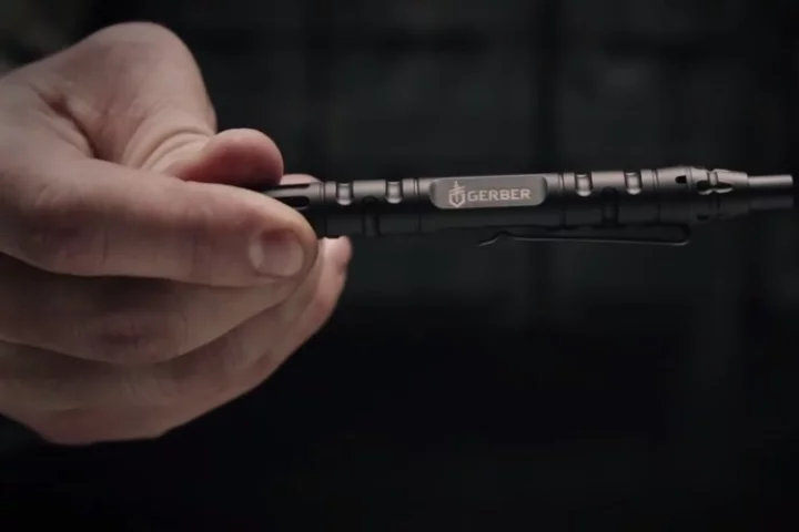 The Impromptu Tactical Pen is designed for danger, as a pen suitable for the police and armed forces