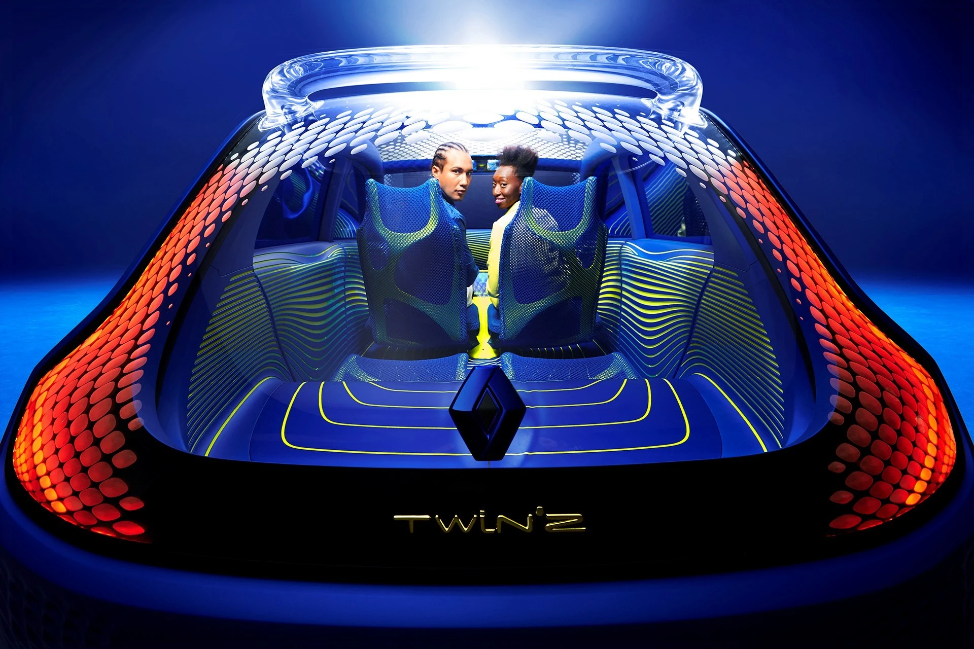 A crystal rear spoiler helps with down-force and further enhances the play of lights