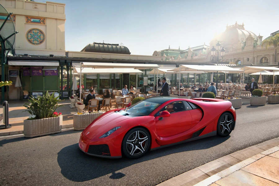Ou front of a cafe in the sunshine, the natural environment for the GTA Spano