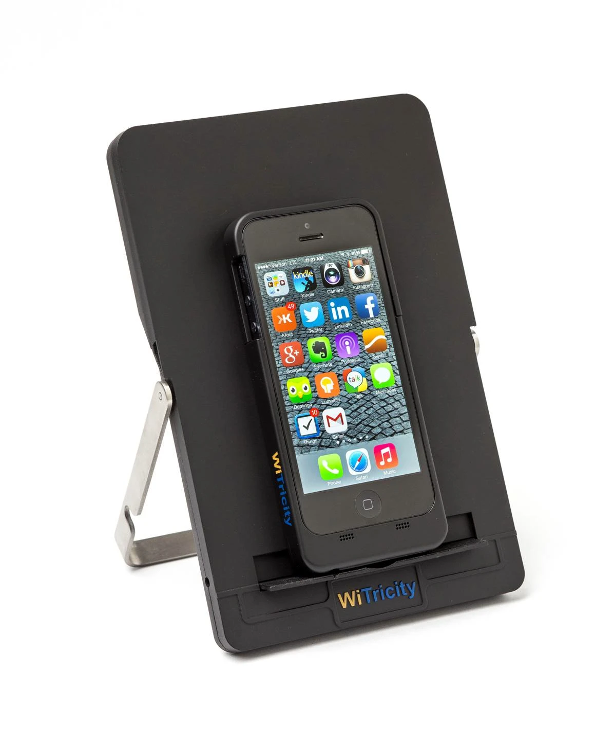 Capable of charging two phones at once without being in direct contact with the charging hub, WiTricity hopes to bring wireless charging to the market