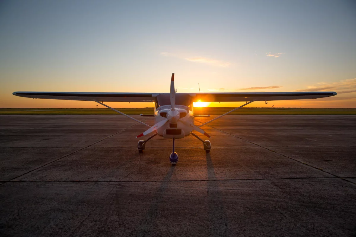 Texas Aircraft's Colt S-LSA will form the basis of a new electric aircraft using next-gen lithium-sulfur batteries with a huge 400-Wh/kg energy density