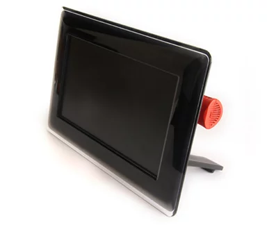 The Infinitec IUM stick lets you transfer wirelessly as much content as you can access from your laptop to any device with a USB port