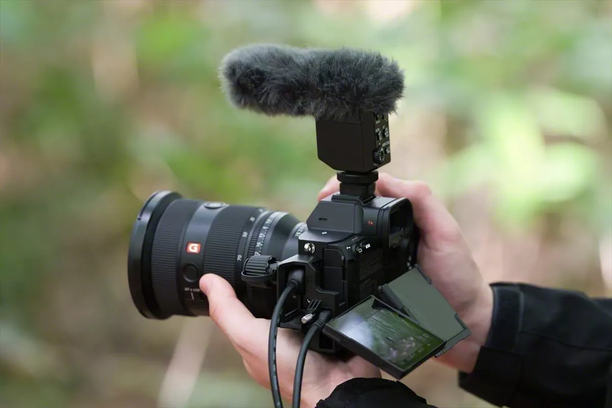 Movie-makers gain 8K 10-bit video at 24/25p, plus 4:2:2 4K at 60p