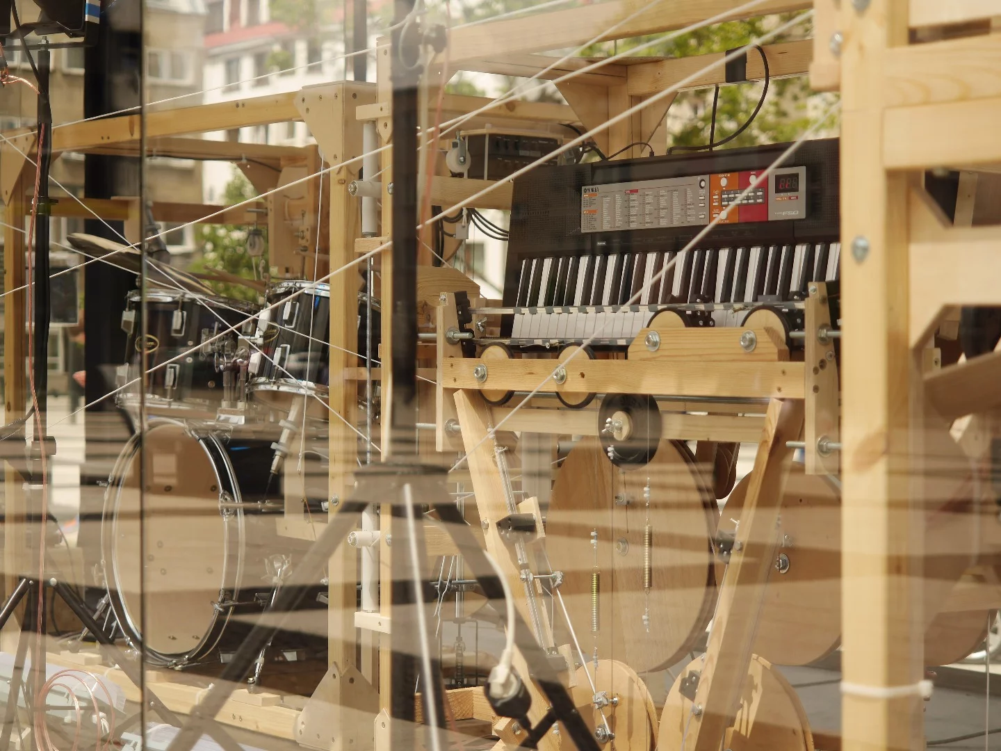 Every so often carriages above the keyboard will be pushed toward the keys, playing two tones simultaneously