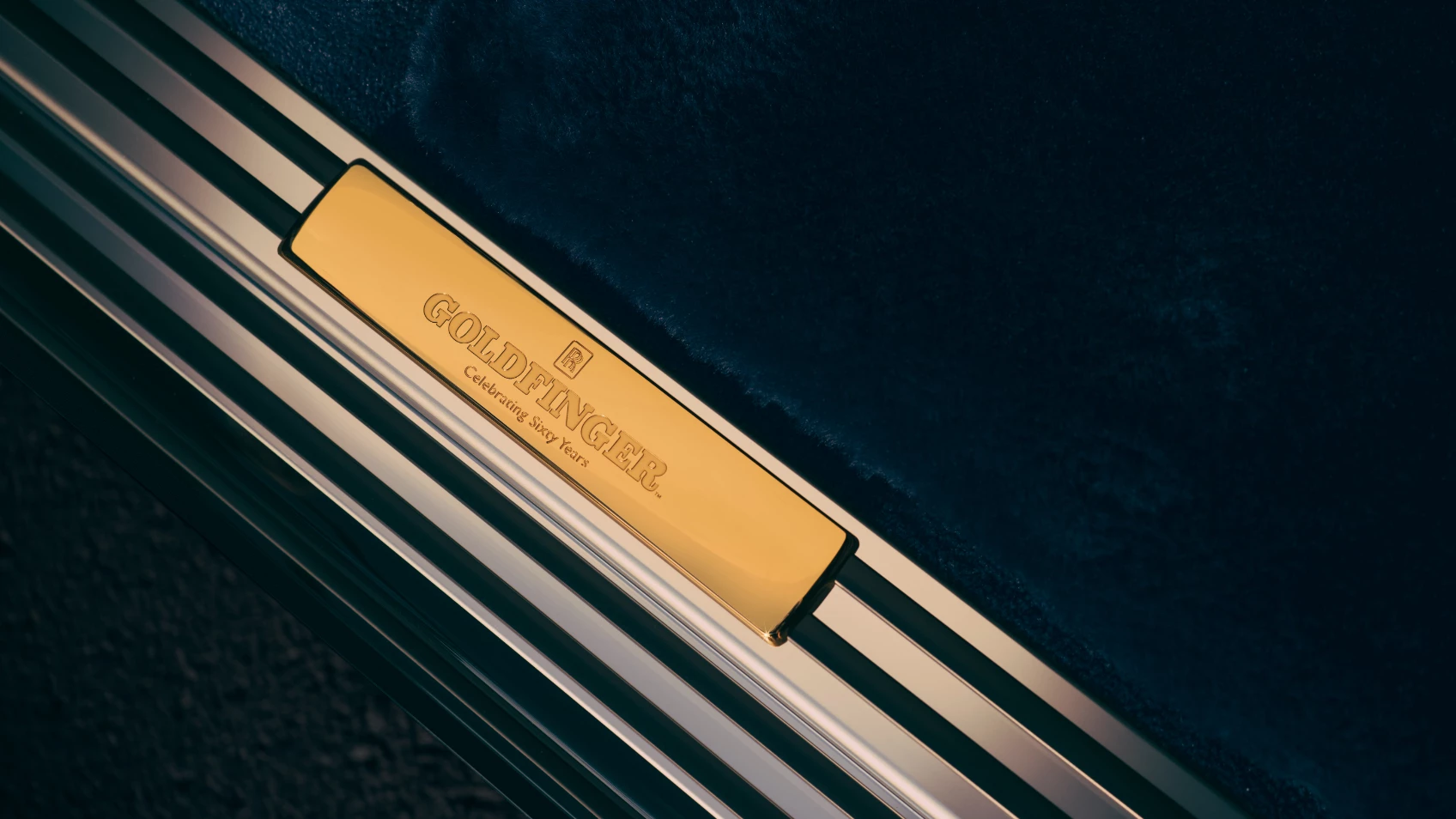 Gold-plated treadplate