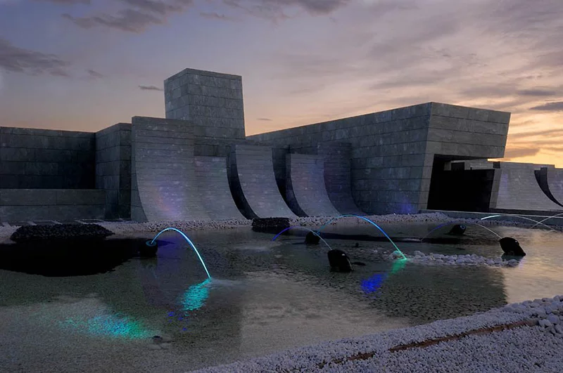 "1001 Nights" private dwelling by architects A-Cero