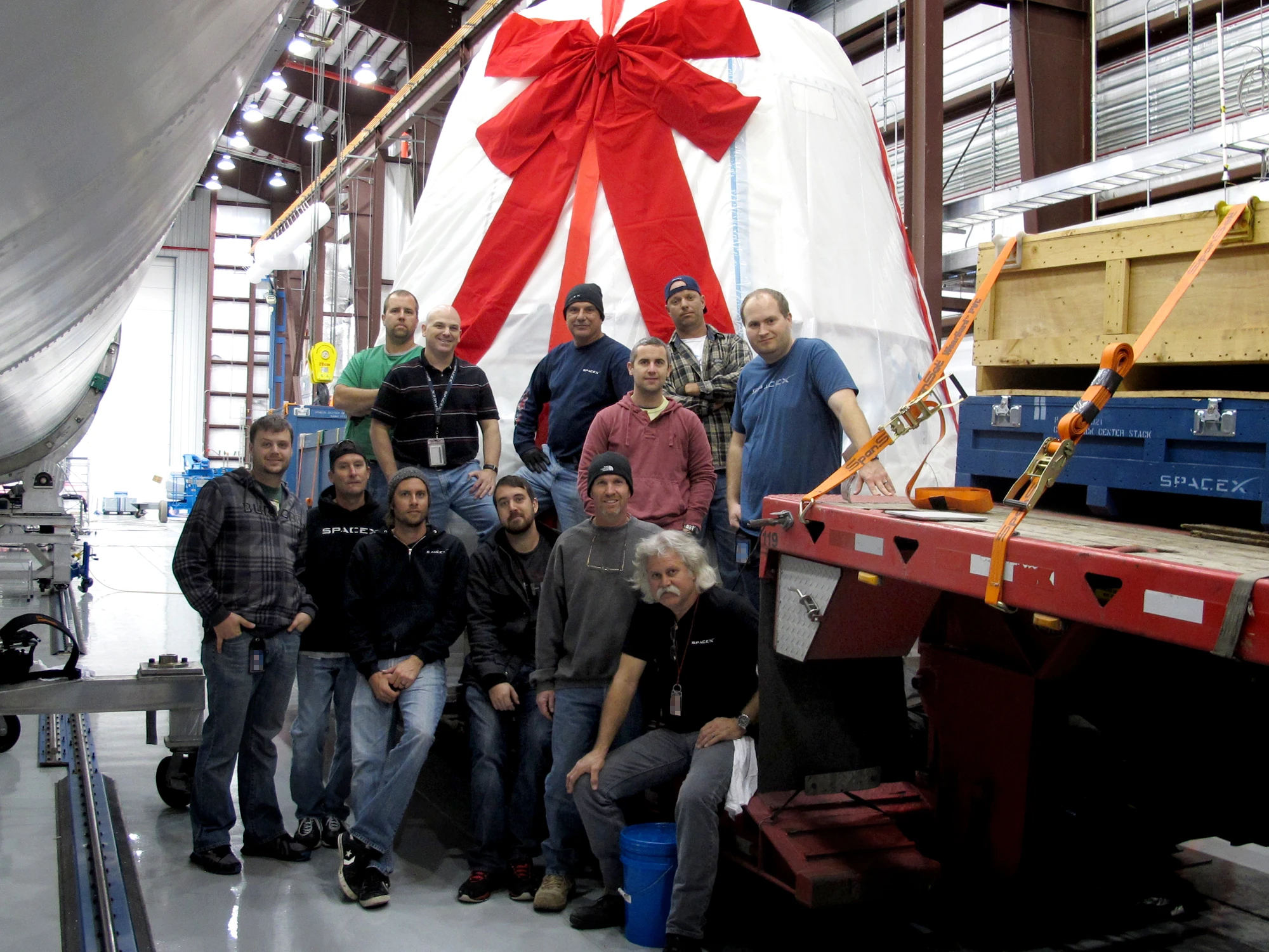 Falcon 9 prelaunch preparations team