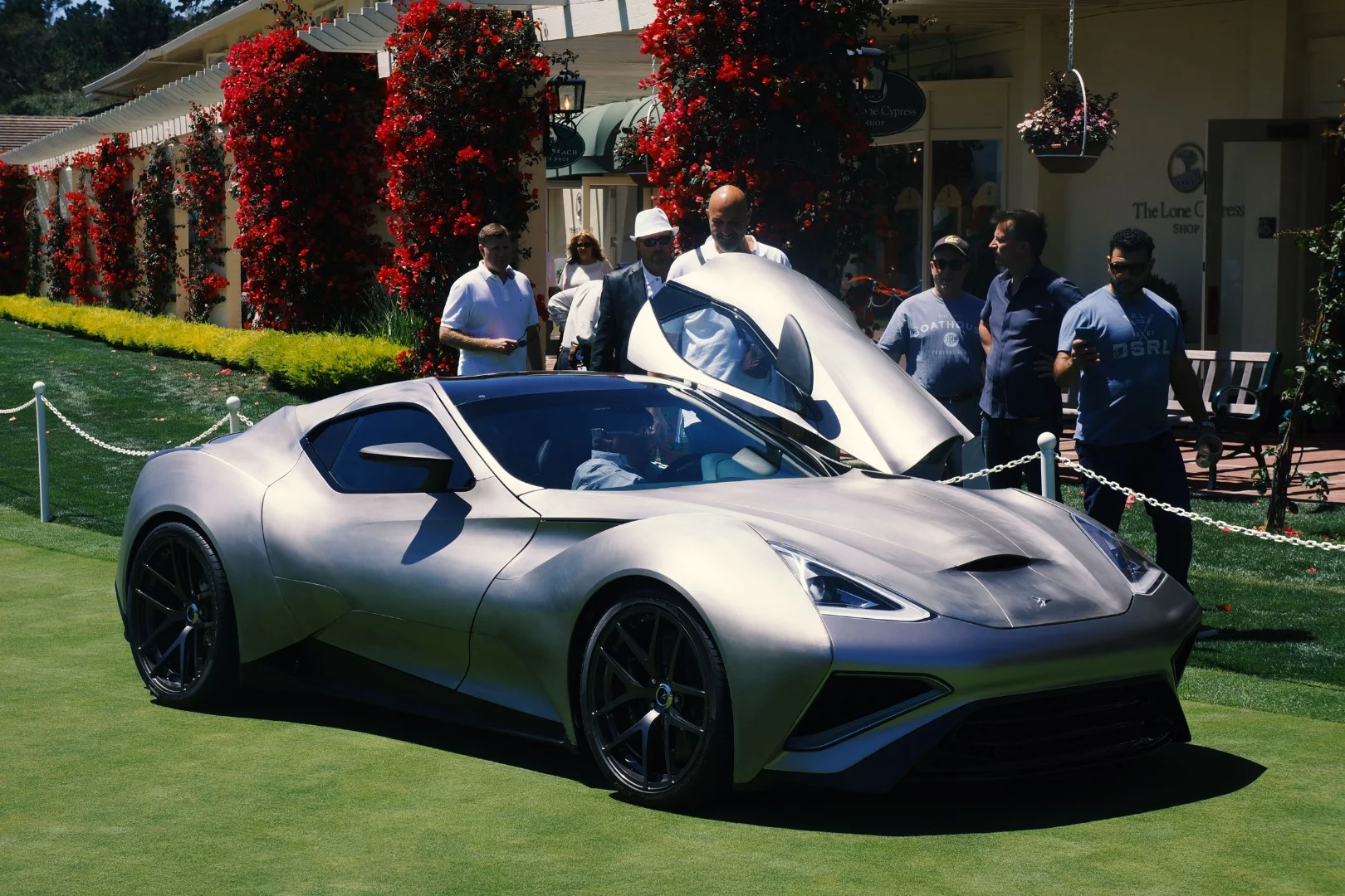 The titanium-bodied Vulcano adds some raw metal to the Pebble Beach festivities