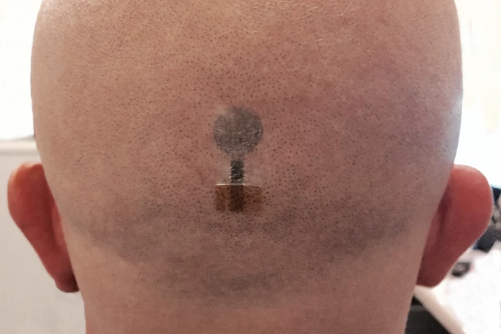 Printed tattoo electrodes have, for the first time, been found to effectively measure EEG activity, without a conductive gel, as well as traditional electrodes