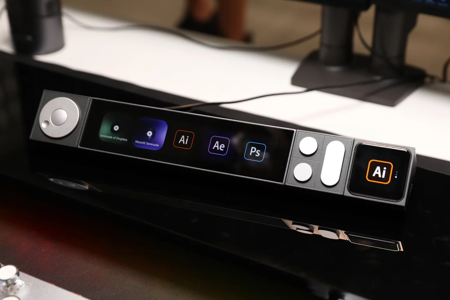 The UltraBar X modules include (from left) the KnobKey, CoreBar, DotKey and VivoCube