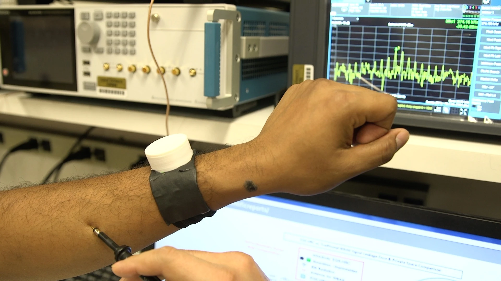With the new device, signals carried by he human body can be kept in close proximity to prevent hacking