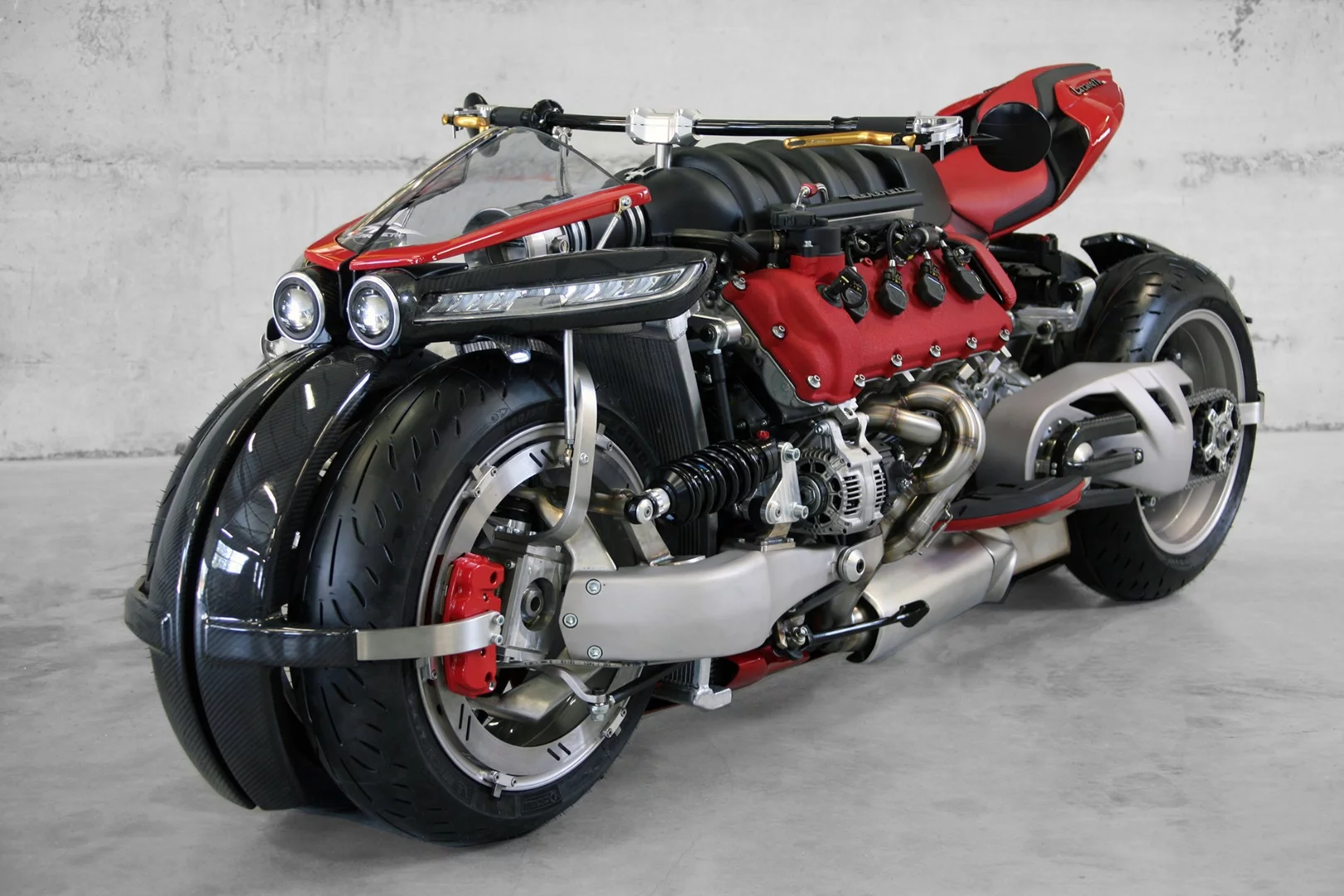 Lazareth LM 847: hideous and compelling