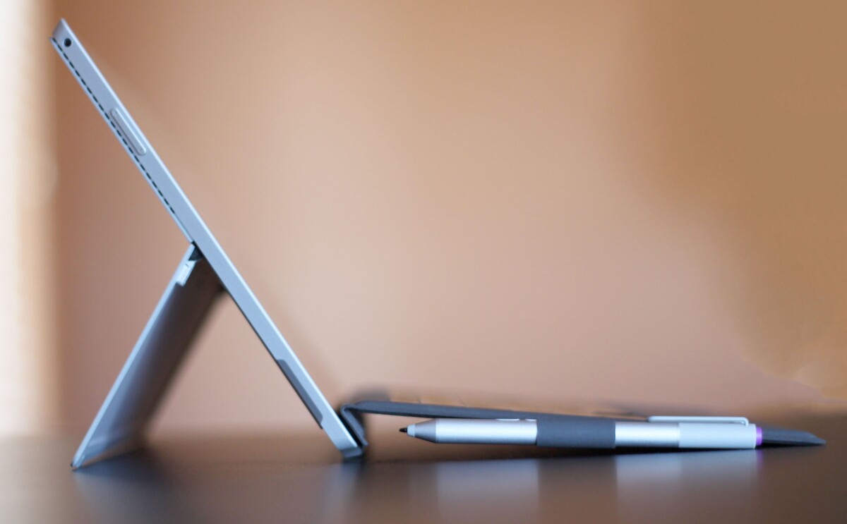 Microsoft Surface Pro 3 (Photo: Will Shanklin/Gizmag.com)