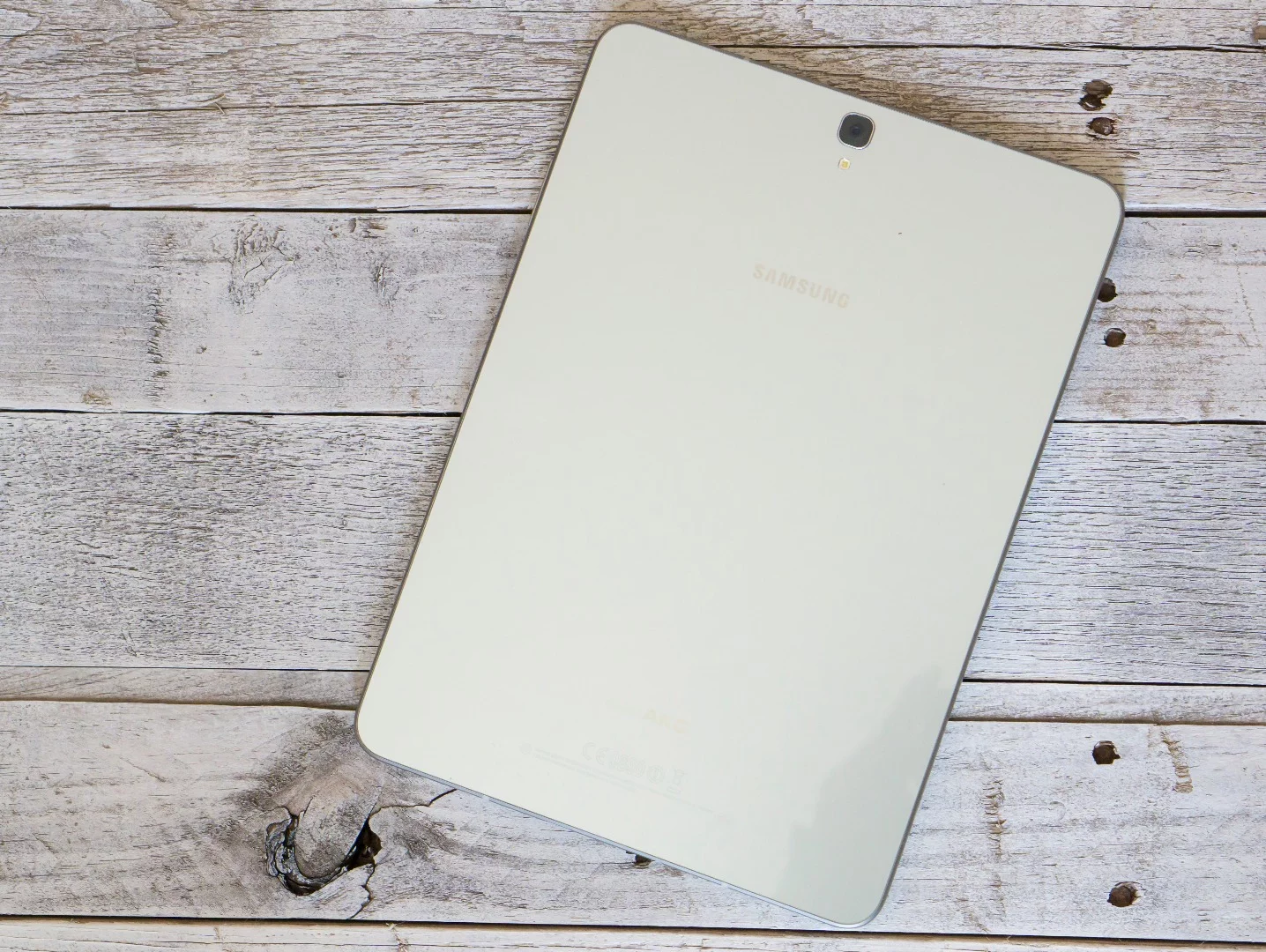 The glass back of the Tab S3, a carryover from Samsung's flagship smartphones