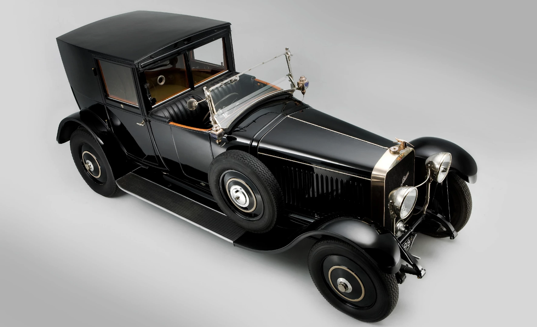 There is no more premium brand than Hispano Suiza, and this 1925 Hispano-Suiza H6B 32CV Coupé de Ville coachwork by Carrosserie Kellner is superb in every respect. The H6 six cylinder engine, in this case a 6,597 cc straight six, was designed by Marc Birkigt, being essentially half of his V12 aero engine which earned the respect of all those who worked on or near it during WW1. The seven-bearing crankshaft was milled from a 600 lb (272 kg) steel billet, while the block used screwed-in steel liners, and the water passages were enameled to prevent corrosion. The car sold for $408,393 (€333,500)