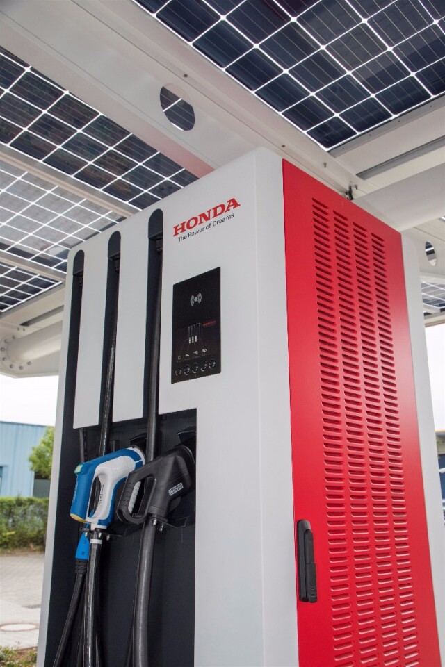 One of the Honda fast chargers