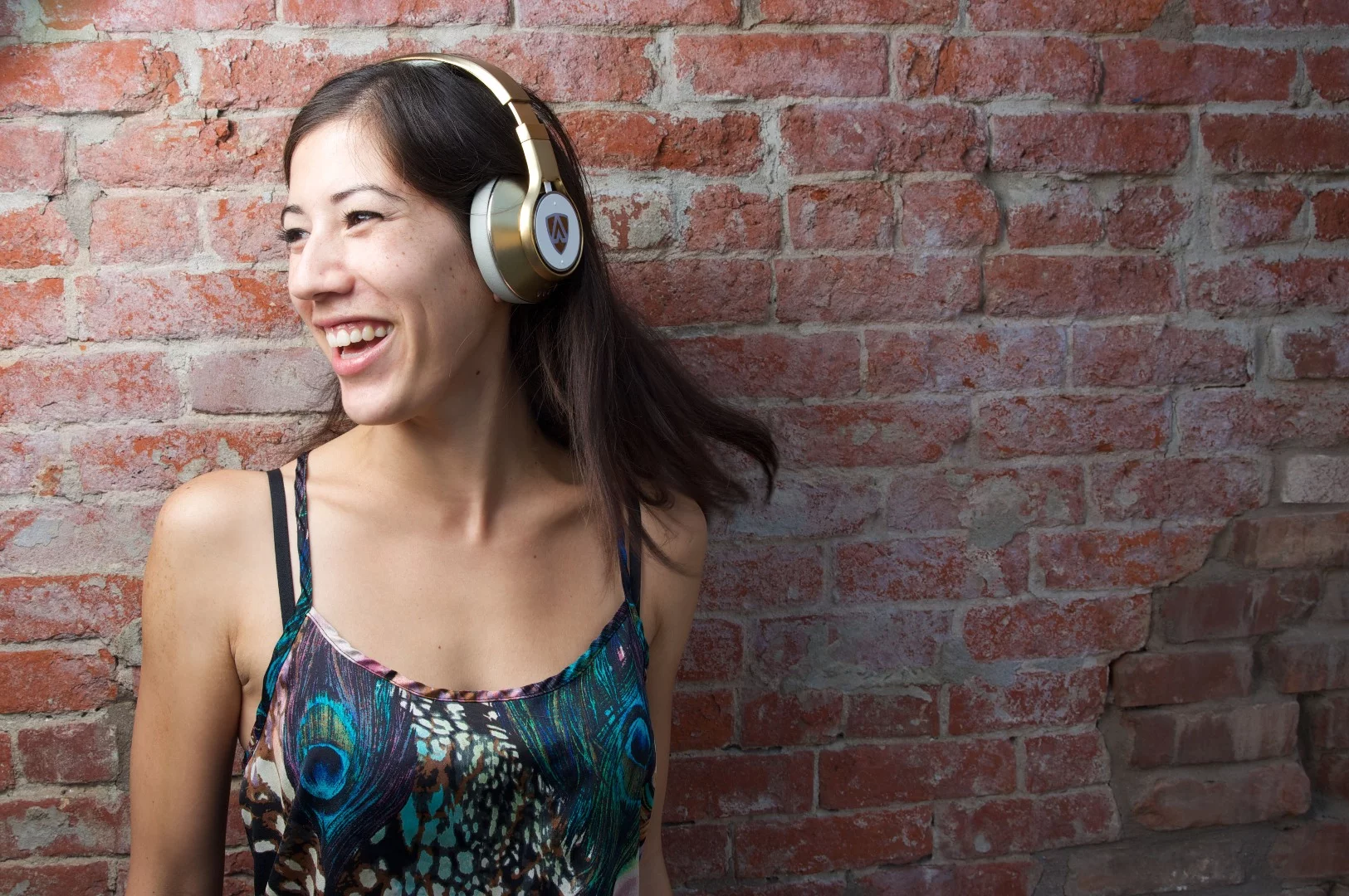 The Aegis headphones feature three mode active noise cancellation to block out up to 95 percent of unwanted ambient noise