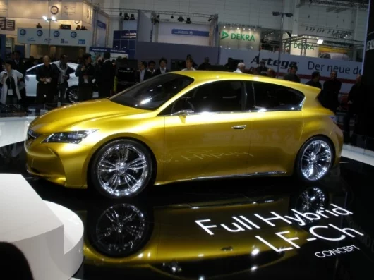 The wraps come off the Lexus LF-Ch at IAA