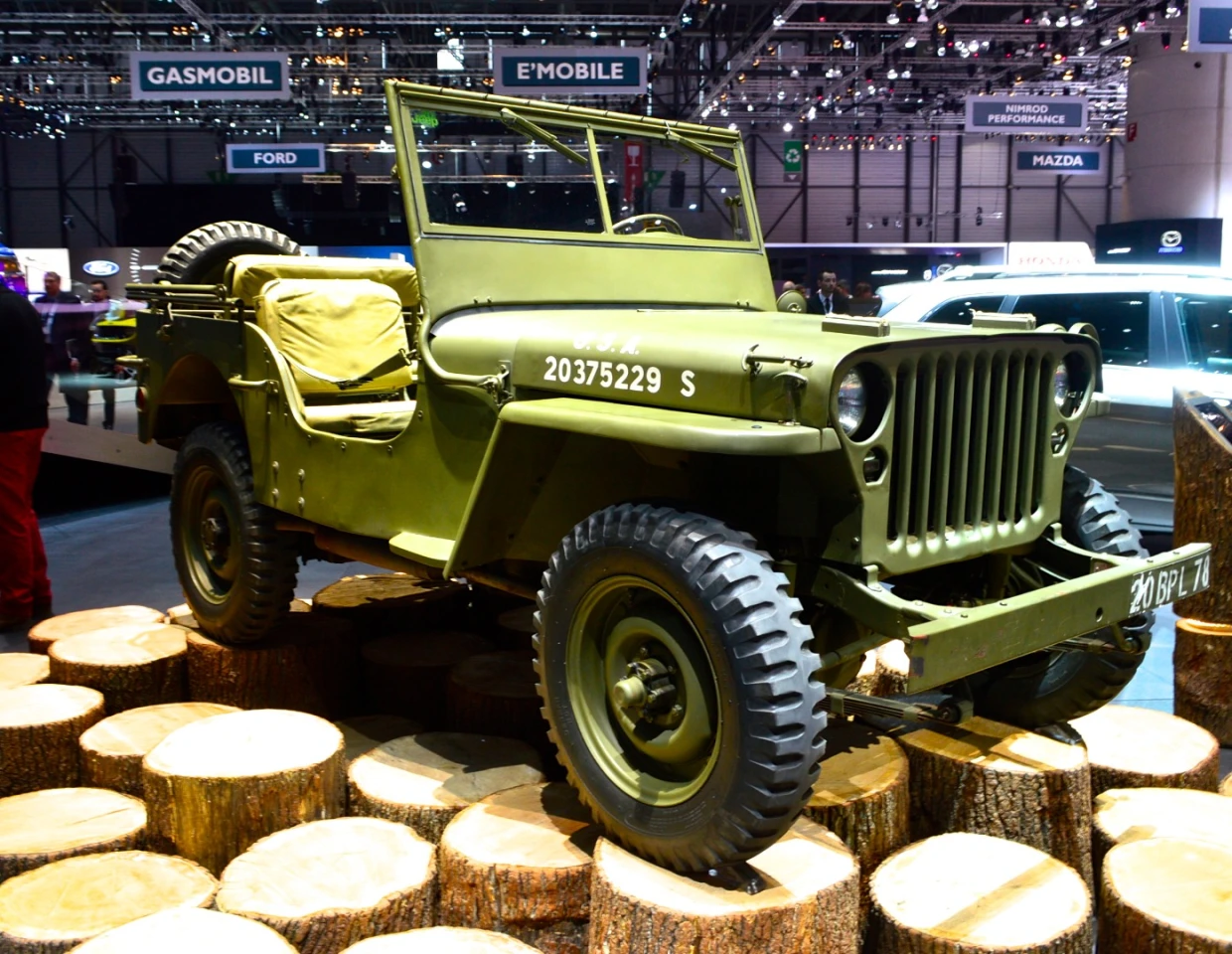 1944 Willys MB on display at Jeep's stand