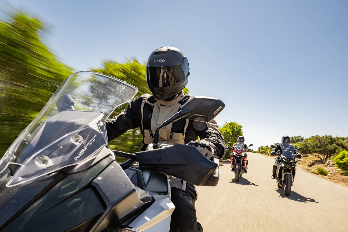 cardo motorcycle helmet 4X-S for SHOEI Gen 3 Helmets face helmets Cardo Enters the Helmet Market