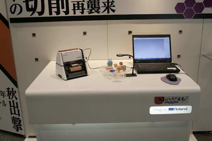 iModela can create a 3D product from common crafting materials like plastic, balsa wood, wax, or foam