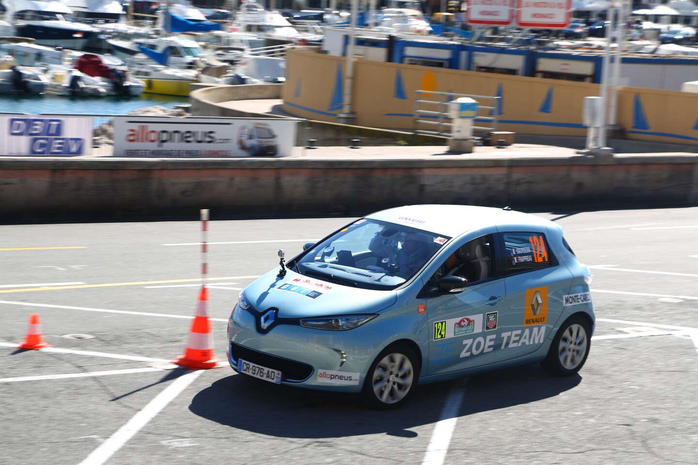 Renault's ZOE also took first place in the Autotest segment, an auto-slalom type event on the harbor front in Monaco