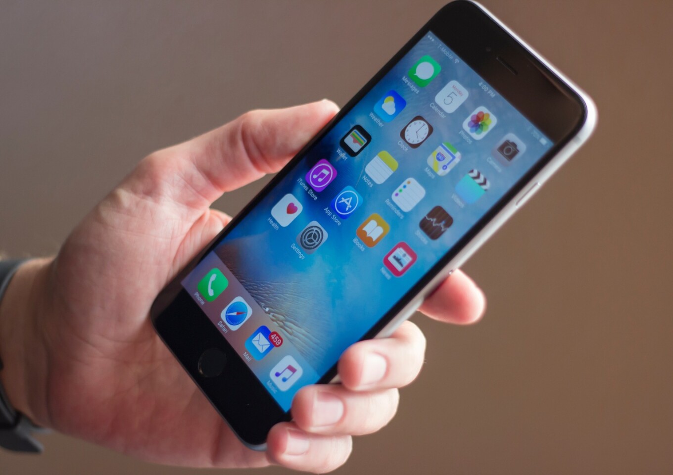 The successors to the iPhone 6s and 6s Plus may not mark a radical step forward – that's expected in 2017