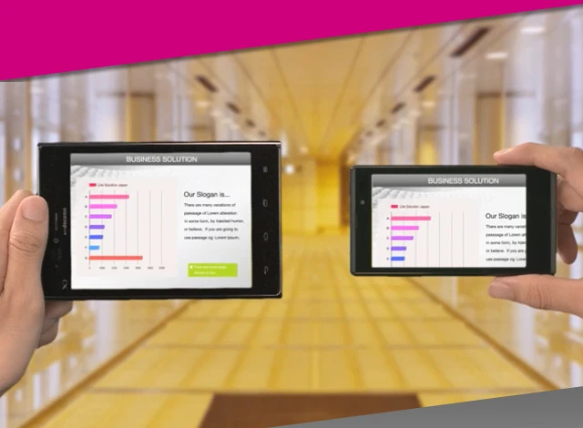 The extra display real estate offered by the 5-inch, 4:3 aspect touchscreen Optimus Vu