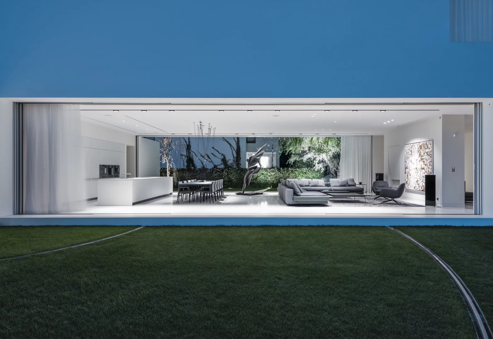 Quadrant House's living area features operable glazing